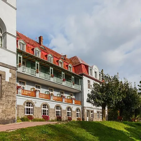 אתר נופש Osrodek Wypoczynkowy Rzemieslnik שצ'קלארסקה פוראובה