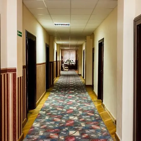 Osrodek Wypoczynkowy Rzemieslnik * שצ'קלארסקה פוראובה